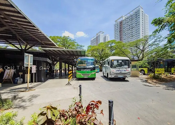 Furnished 1-bedroom In Avida Towers Riala, It Park With Fast Wifi, Netflix, Pool And *