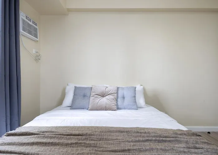 Furnished 1-bedroom In Avida Towers Riala, It Park With Fast Wifi, Netflix, Pool And セブ市